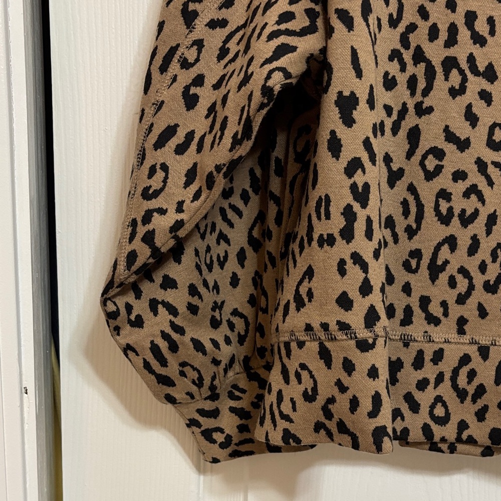 SSYS Brown Leopard Print Crewneck Sweatshirt WORN ONCE - Picture 5 of 11